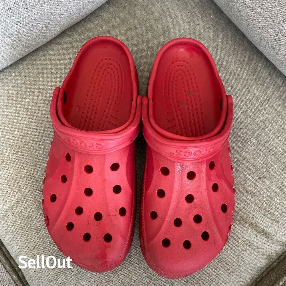 Crocs Baya Clog Red Slip-On Sandals Unisex M10/W12 Casual Summer - Picture 2 of 8